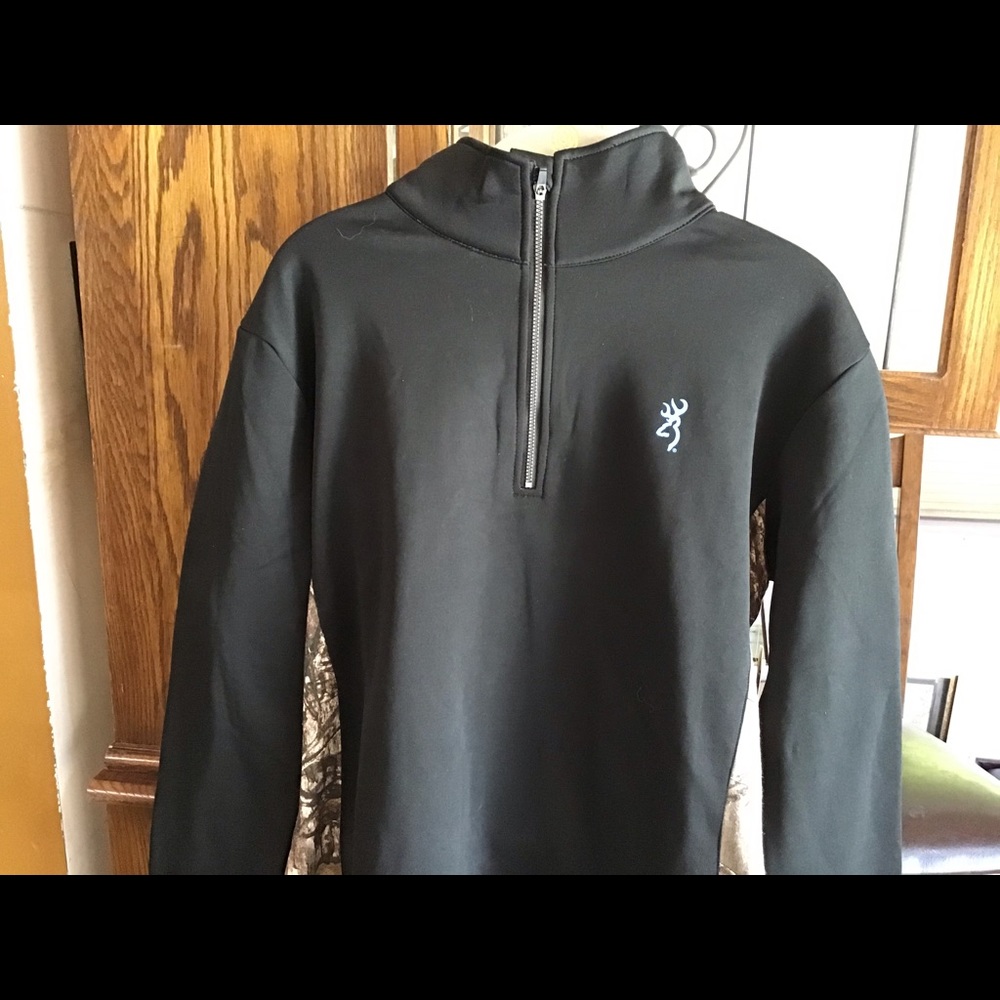 Womens 1/4 zip Browning pullover